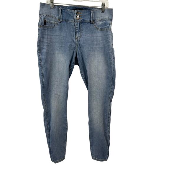 TORRID Blue Skinny Jeans 3 Buttons SZ 12 - Picture 1 of 8